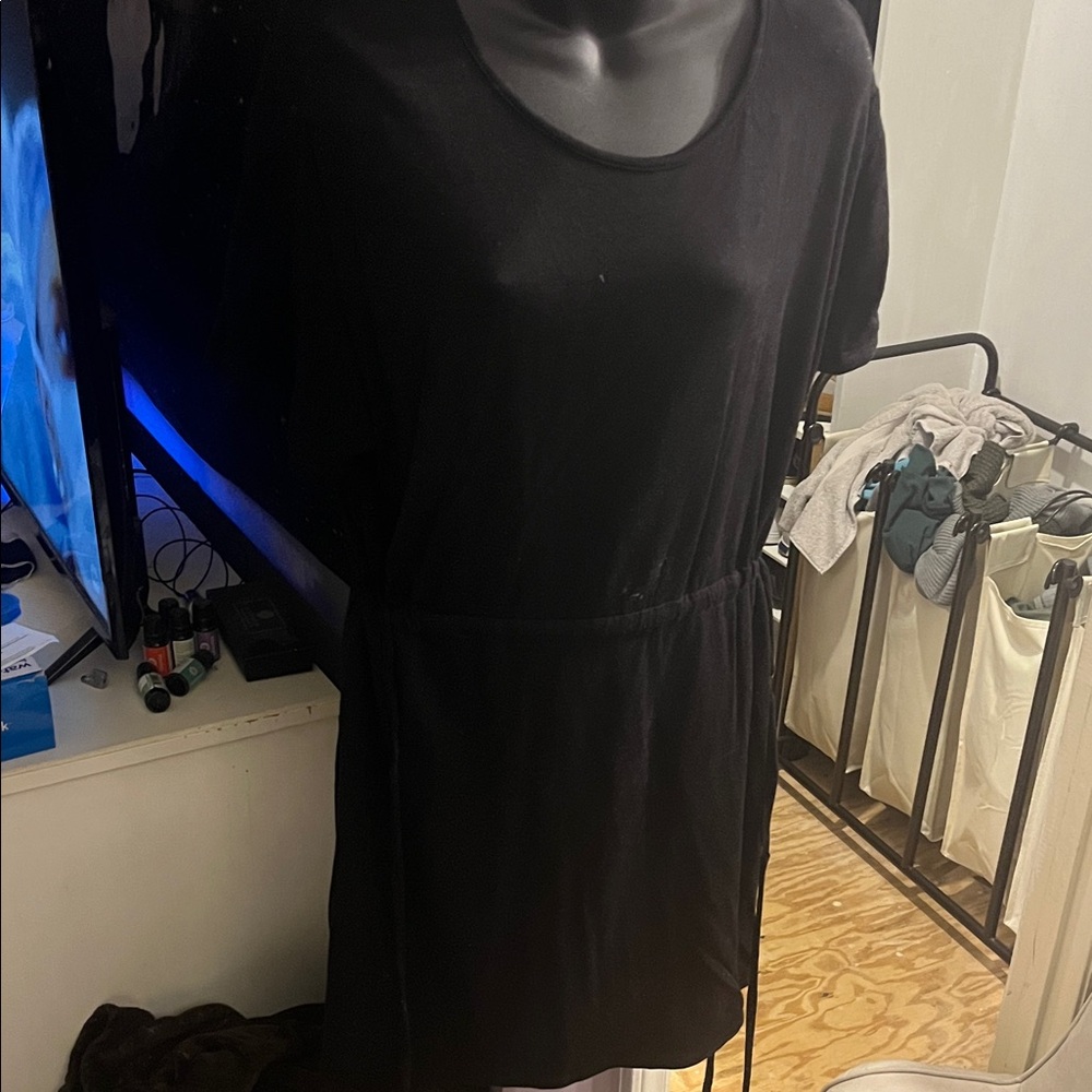 Elegant Black Midi Dress